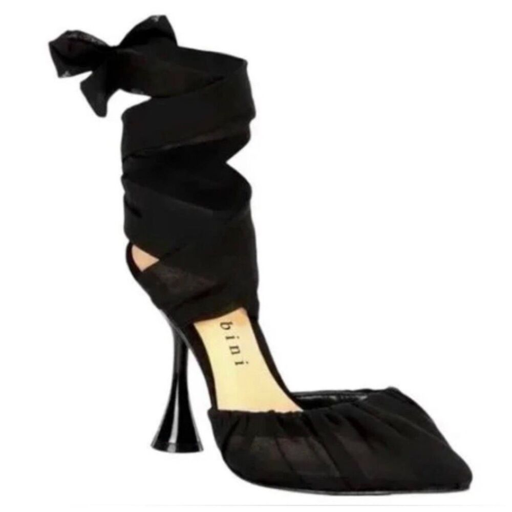 NWOB - GIANNI BINI Henzlee Black Chiffon Ankle Strap Heels, Sz 7